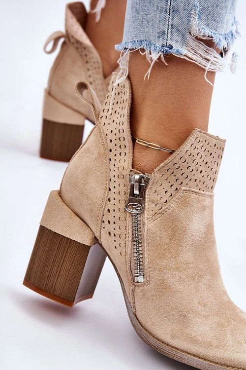 Zamszowe Botki Na Masywnym Obcasie Jasnobeżowe Camden