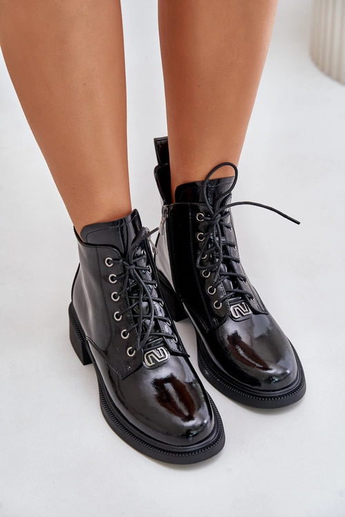 Skórzane Lakierowane Botki Z Ociepleniem Czarne Bellani