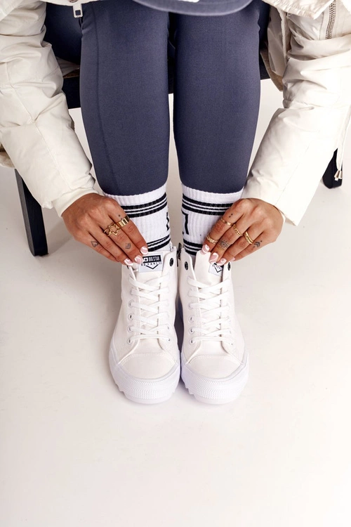 Damskie Wysokie Trampki Na Dużej Podeszwie BIG STAR FF274241 Białe