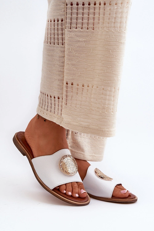 Zazoo 2938 Skórzane Klapki Na Płaskim Obcasie Z Ozdobą Białe