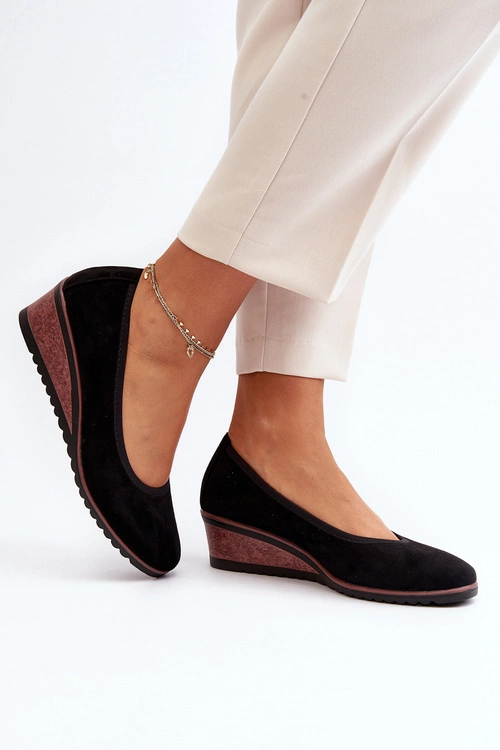 Damskie Półbuty Na Koturnie Czarne Belli