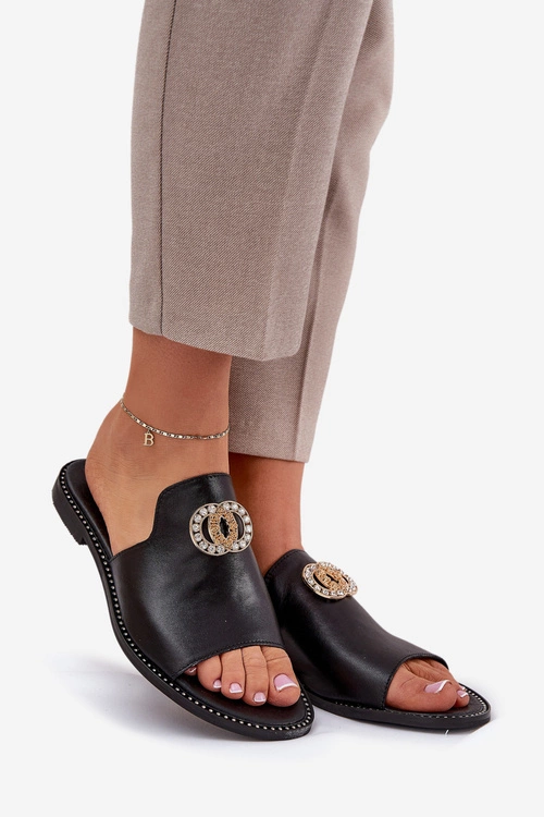 Eleganckie Skórzane Klapki Damskie Z Ozdobą Zazoo 3008 Czarne