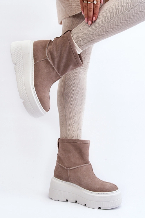 Skórzane Damskie Botki Na Masywnej Podeszwie Beżowe Zazoo 3424