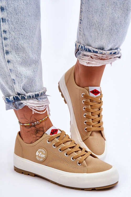 Niskie Damskie Trampki Na Platformie Lee Cooper LCW-23-44-1655L Beżowe