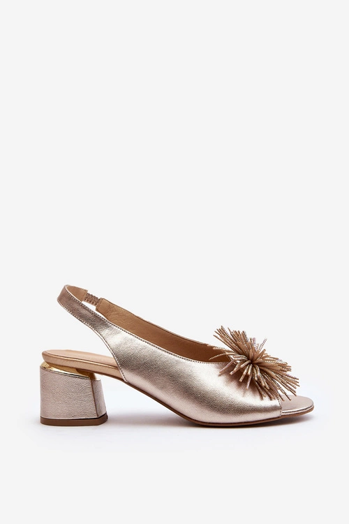 Skórzane Sandały Z Ozdobą Laura Messi 2719 Złote