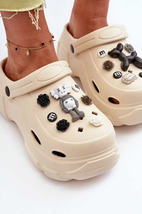 Piankowe Damskie Lekkie Klapki Na Masywnej Podeszwie Beżowe Matirra