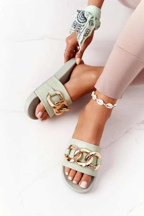 Gumowe Klapki Z Łańcuchem Jasnozielone One Moment