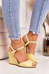 Damskie Sandały Na Koturnie Laura Messi 2253 Żółte
