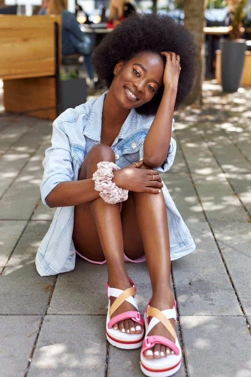 Piankowe Sandały Na Koturnie Big Star HH274A083 Różowe