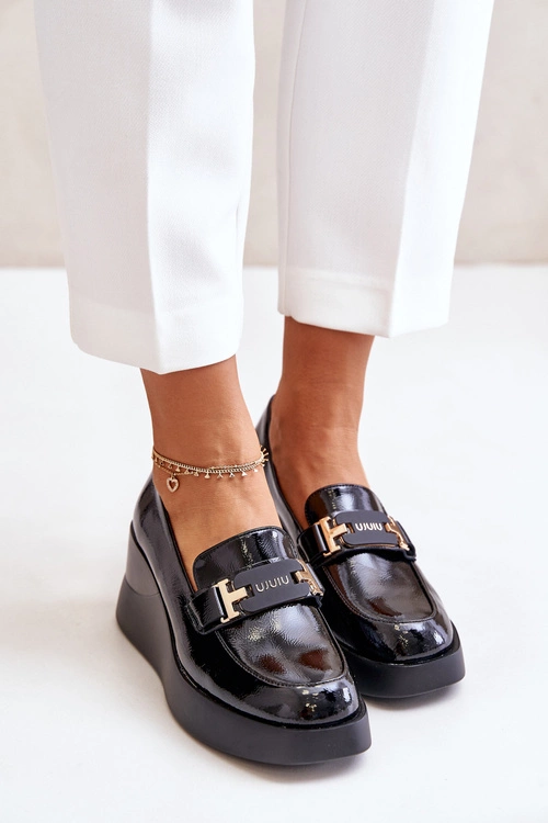 Lakierowane Mokasyny Na Koturnie Vinceza 58337 Czarne