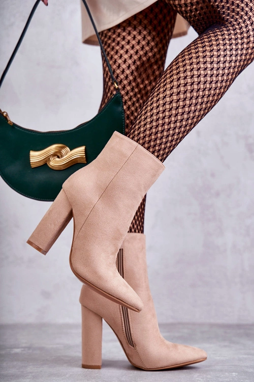 Eleganckie Zamszowe Botki Na Słupku Ciemnobeżowe Ettany