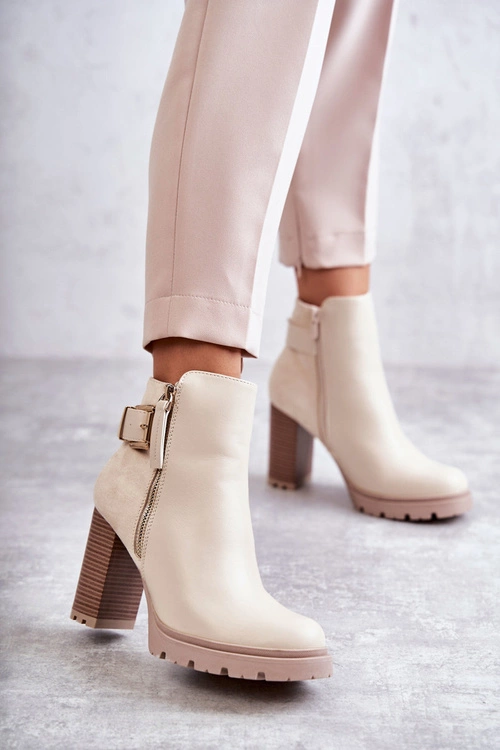 Skórzane Botki Na Obcasie Z Ozdobnym Zamkiem Beżowe Rosita