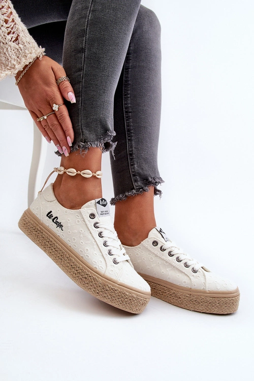 Koronkowe Trampki Damskie Z Plecionką Lee Cooper LCW-24-44-2425 Białe