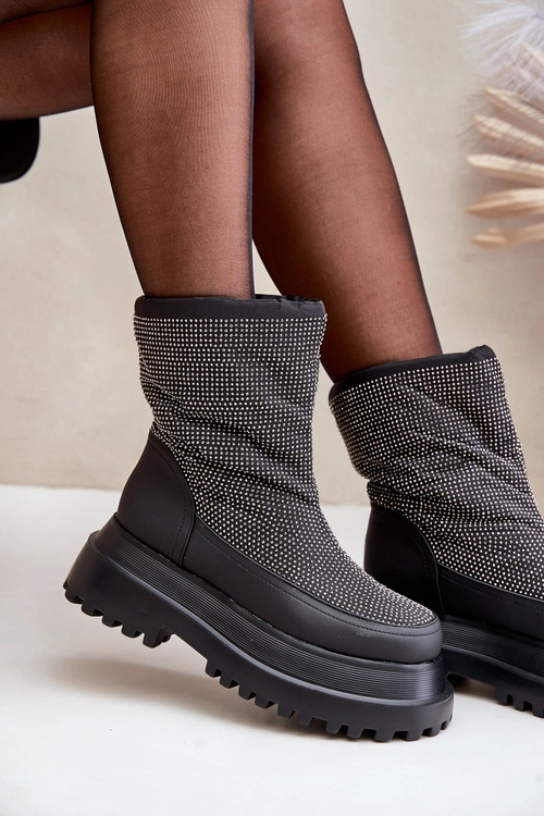 Zdobione Śniegowce Na Platformie I Płaskim Obcasie Czarne Avivina