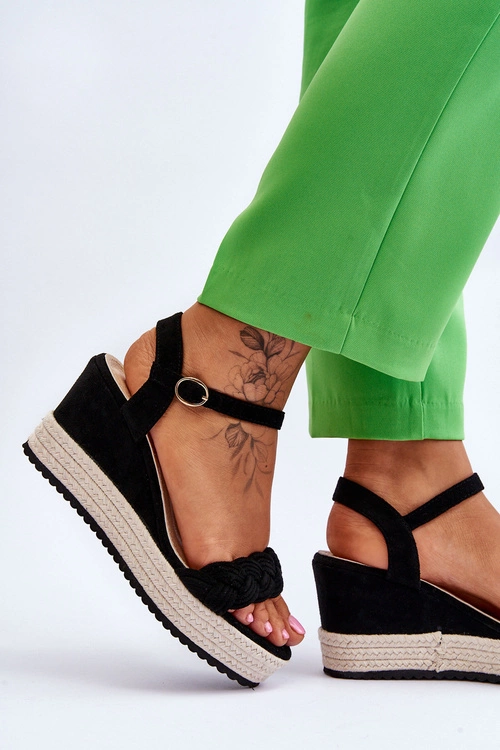 Klasyczne Zamszowe Sandały Na Koturnie Czarne Denisse