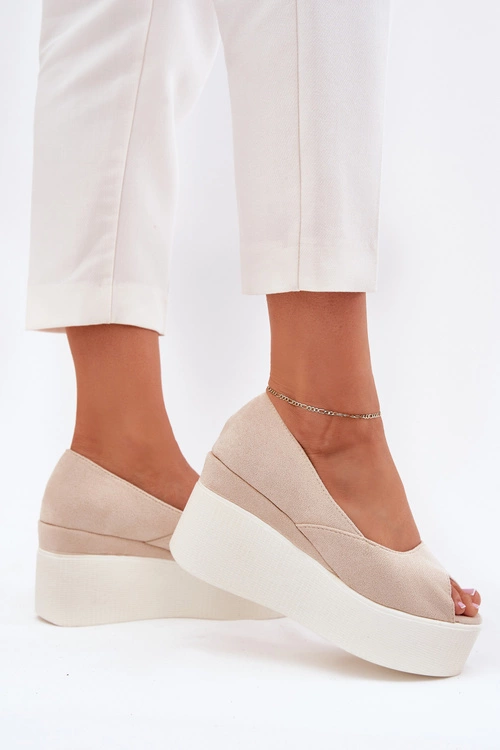 Sandały Damskie Na Koturnie I Platformie Jasnobeżowe Felyra