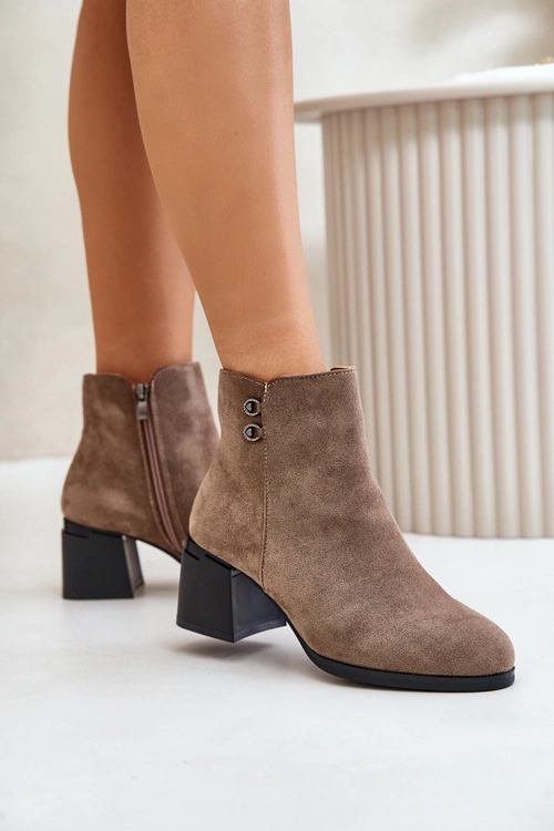 Botki Damskie Na Słupku Zapinane Na Zamek Ciemnobeżowe Tinamar