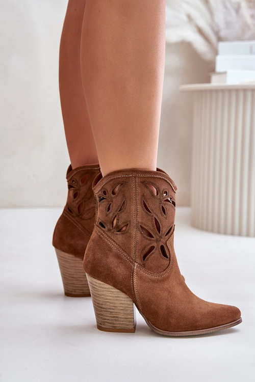 Zamszowe Botki Kowbojki Z Ażurowym Wzorem Lewski 3612 Brązowe