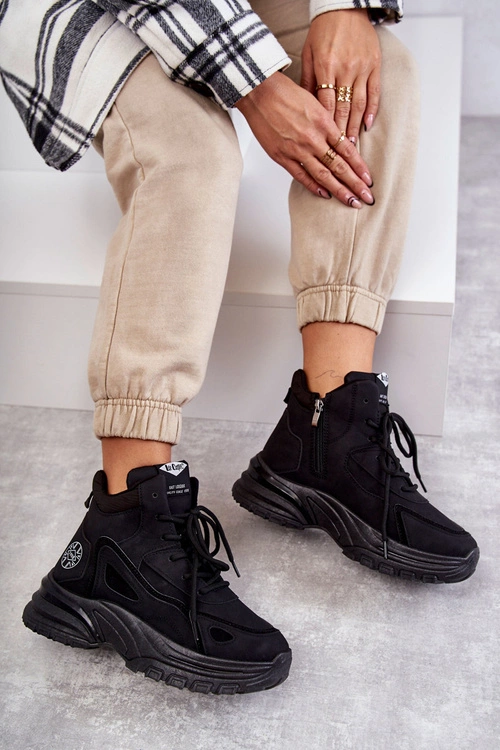 Trapery na platformie Lee Cooper LCJ-22-44-1353L Czarne