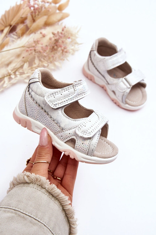 Dziecięce Wygodne Sandałki Na Rzepy Białe Alaska