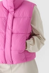 Kamizelka Bezrękawnik Puchowy Z Wypełnieniem Syntetycznym 4F 4FWAW24TVJAF140-54S Różowa