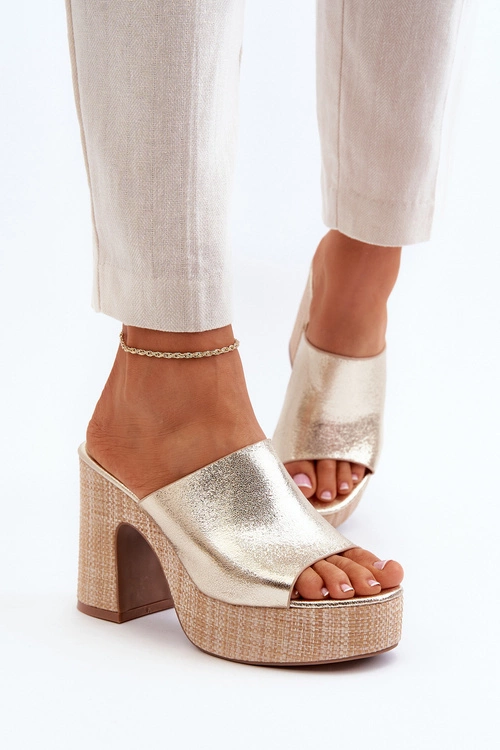 Klapki Damskie Na Obcasie Słupku Złote Siobhan