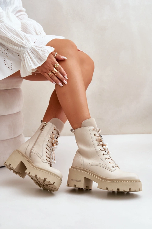 Skórzane Botki Workery Damskie Z Motylem Beżowe CheBello 4590