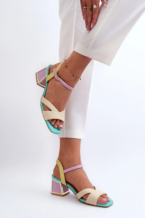 Pastelowe Sandały Damskie Na Obcasie D&A CR482 Beżowe