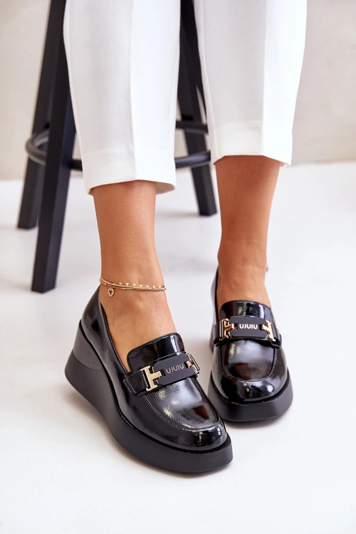 Lakierowane Mokasyny Na Koturnie Vinceza 58337 Czarne