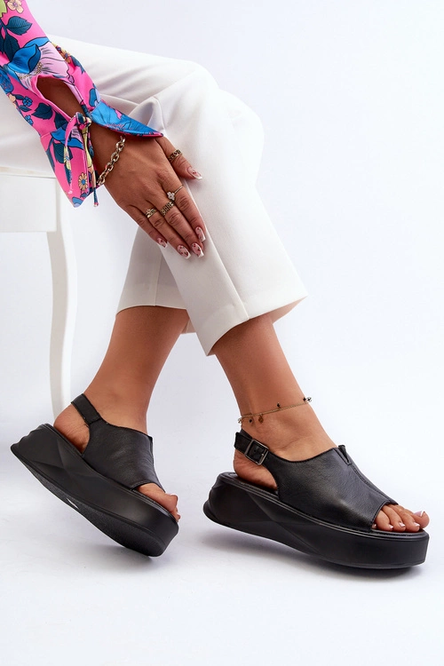 Skórzane Sandały Damskie Na Platformie D&A SJ2301-2 Czarne