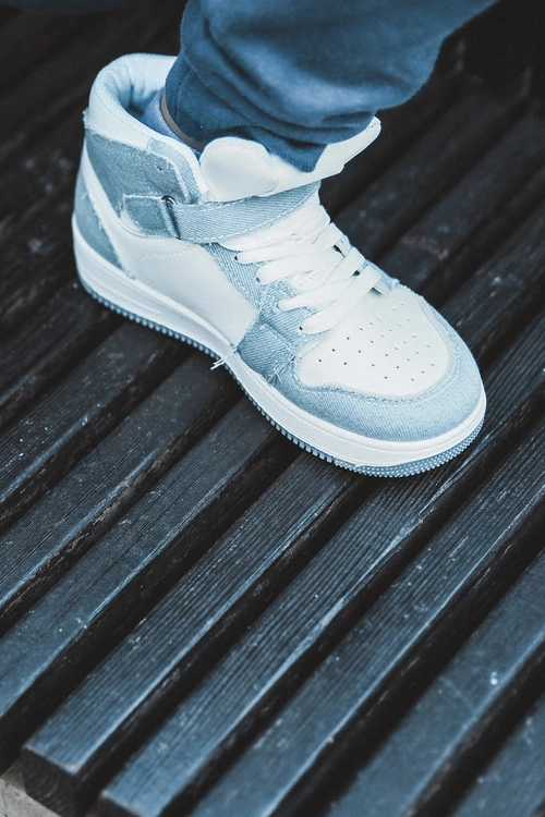 Dziecięce Buty Sportowe Jeansowe Biało-Niebieskie Milara
