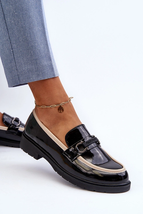 Damskie Lakierowane Półbuty Mokasyny S.Barski HY336A Czarne