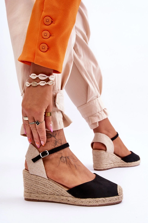 Zamszowe Sandałki Espadryle Na Koturnie Czarne Cammer