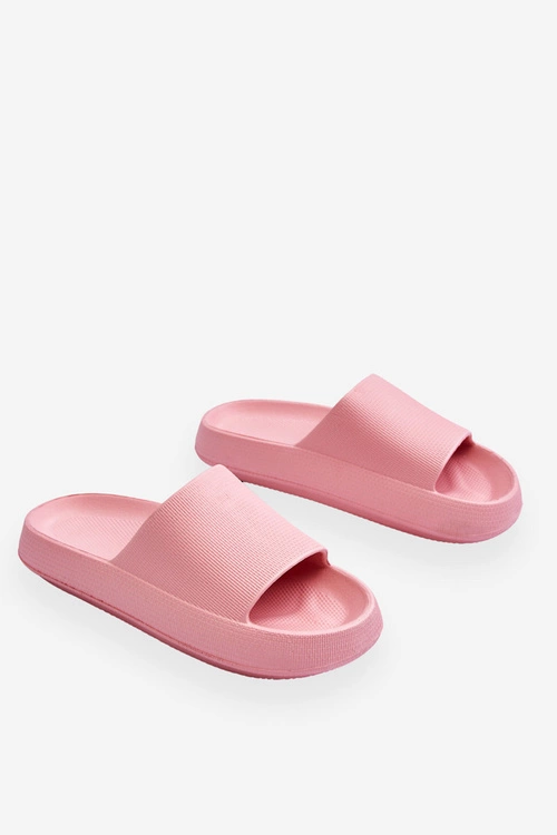 Modne Lekkie Klapki Na Masywnej Podeszwie Różowe Rebel