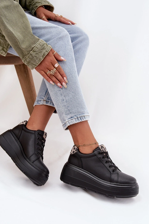 Skórzane Sneakersy Damskie Na Platformie Panterka Vinceza 89144 Czarne
