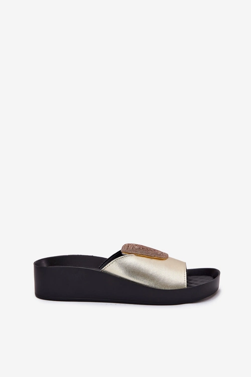 Skórzane Damskie Klapki Z Ozdobą KV51-028 Złote