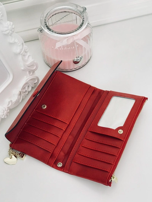 Duży Damski Czerwony Portfel z Brelokiem Serduszko