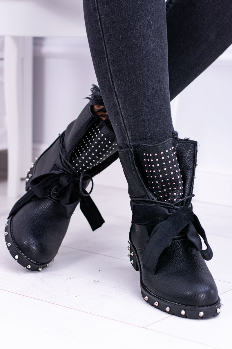 Damskie Botki Ocieplane Z Kolcami i Dżetami Neso - Damskie Botki